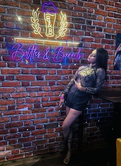 Rakhi - Transsexual adult performer in New Delhi Photo 3 of 3