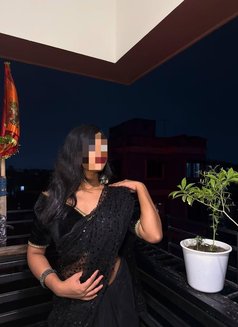 Rakhi Joshi - escort in Noida Photo 2 of 4