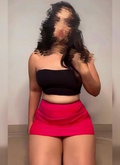 Rakhi (cam show & Sex chat) meet-up - escort in Hyderabad Photo 1 of 2