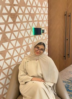 Rakshi - escort in Abu Dhabi Photo 1 of 3