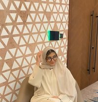 Rakshi - escort in Abu Dhabi