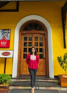 Rakshi - escort in Kochi Photo 1 of 3