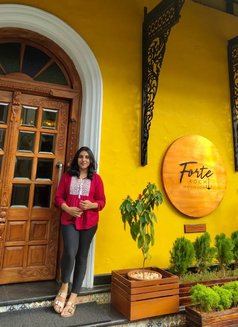 Rakshi - escort in Kochi Photo 2 of 3