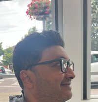 Ralf Roast - masseur in Bangalore