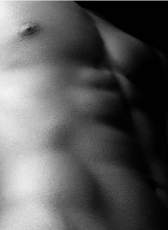 Ralf - masseur in Durban Photo 1 of 1