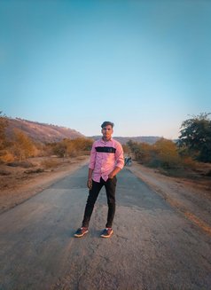 Ram - Male escort in Jaipur Photo 4 of 6