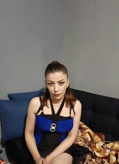 Rama - escort in Beirut Photo 4 of 7