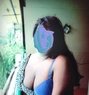 Laz Shen - Transsexual escort in Colombo Photo 1 of 4