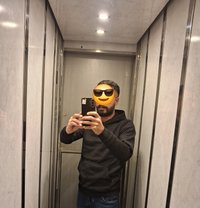 Rami - Male escort in Beirut