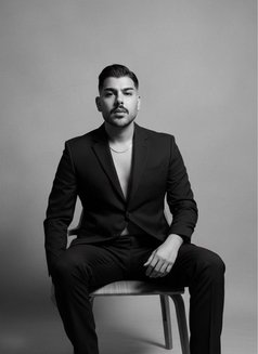 Ramisexy - Male escort in Beirut Photo 3 of 3