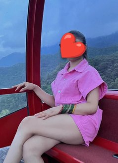 One and only hand cash service available - escort in Kathmandu Photo 1 of 2