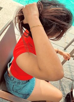 Ramona - escort in Colombo Photo 1 of 4