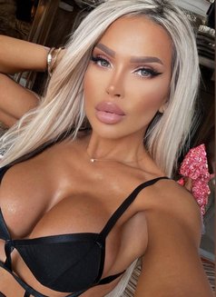 Ramonka. Playmate - puta in Prague (Praha) Photo 1 of 5