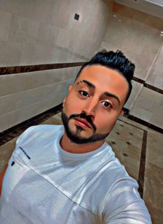 Ramy - Male escort in Dubai Photo 6 of 8