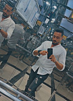 Ramy - Male escort in Dubai Photo 4 of 5