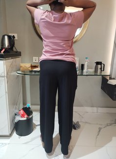 Ramya Chennai Tamil cam Girl & real meet - adult performer in Chennai Photo 2 of 5