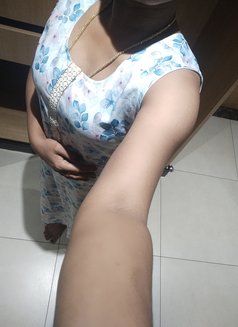Ramya Chennai Tamil cam Girl & real meet - adult performer in Chennai Photo 6 of 7