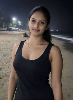 Ramya - escort in Chennai Photo 5 of 5
