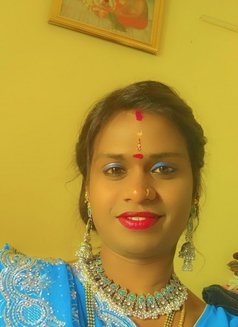 Ramya - Acompañantes transexual in Bangalore Photo 4 of 4
