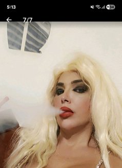 Ramyela - puta in Beirut Photo 4 of 7