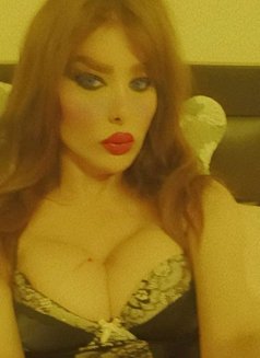 Ramyela - puta in Beirut Photo 5 of 7