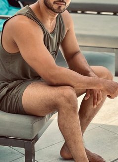 Ramz - Acompañantes masculino in Abu Dhabi Photo 4 of 4