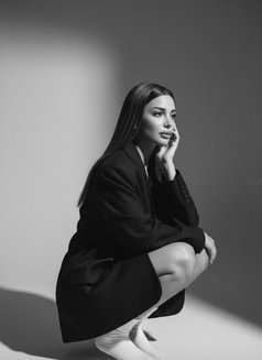 Rana Hot Curvy Tattoo Girl - puta in İstanbul Photo 21 of 24