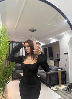 Rana Hot Curvy Tattoo Girl - puta in İstanbul Photo 23 of 24