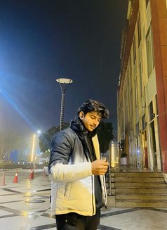 Rana - Male escort in Gurgaon Photo 4 of 6