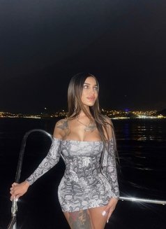 Rana Hot Curvy Tattoo Girl - puta in İstanbul Photo 5 of 20