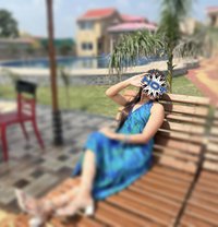 Real Meet & ( Cam face with nude) - puta in Chennai Photo 5 of 7