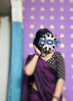 Real Meet & ( Cam face with nude) - puta in Chennai Photo 7 of 7