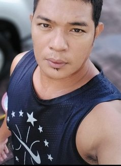 Rand Jay - masseur in Pampanga Photo 2 of 3