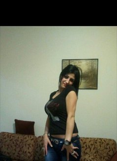 Najoo Lebanese - escort in Beirut Photo 2 of 4