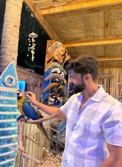 Randheer - Male escort in Indore Photo 3 of 4