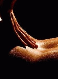 Rajan - Male escort in Chennai Photo 4 of 7