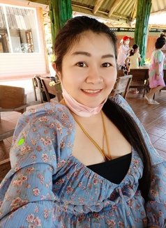 Ranee Thai aroma therapist. - masseuse in Al Manama Photo 1 of 17