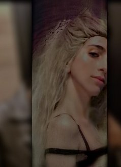 Ranen_El_Shams - Transsexual escort in Cairo Photo 13 of 15