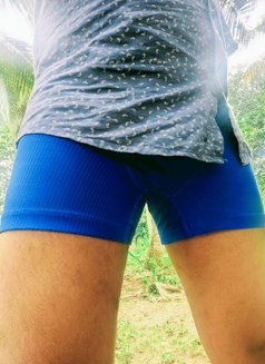 R B - For maximum pleasure - Male escort in Colombo Photo 8 of 11