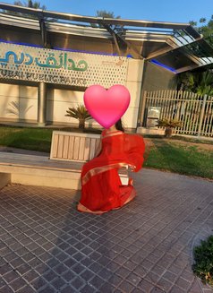 Rani - escort in Dubai Photo 3 of 5