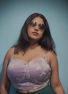 Rani - escort in Bangalore Photo 1 of 1