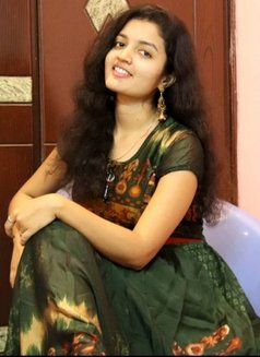 Rani Escort Service - escort in Chennai Photo 2 of 2