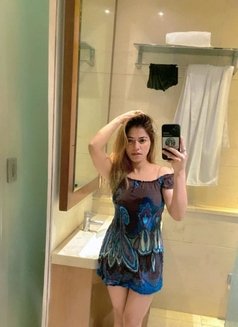 Rani - escort in Gurgaon Photo 1 of 3