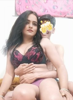 Rani - Transsexual escort in Pune Photo 5 of 7