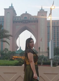 Rani Indian Girl - puta in Dubai Photo 6 of 7