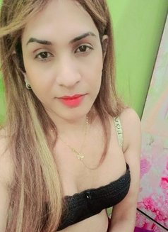 Rani Ji - Transsexual escort in New Delhi Photo 2 of 4