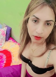 Rani Ji - Transsexual escort in New Delhi Photo 4 of 4