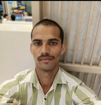 Rani Ka Raja - Acompañantes masculino in Siliguri