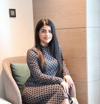 Rani Mishra - puta in Udaipur Photo 1 of 4