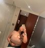 Priya (cam session) y real meet, - puta in Bangalore Photo 1 of 1